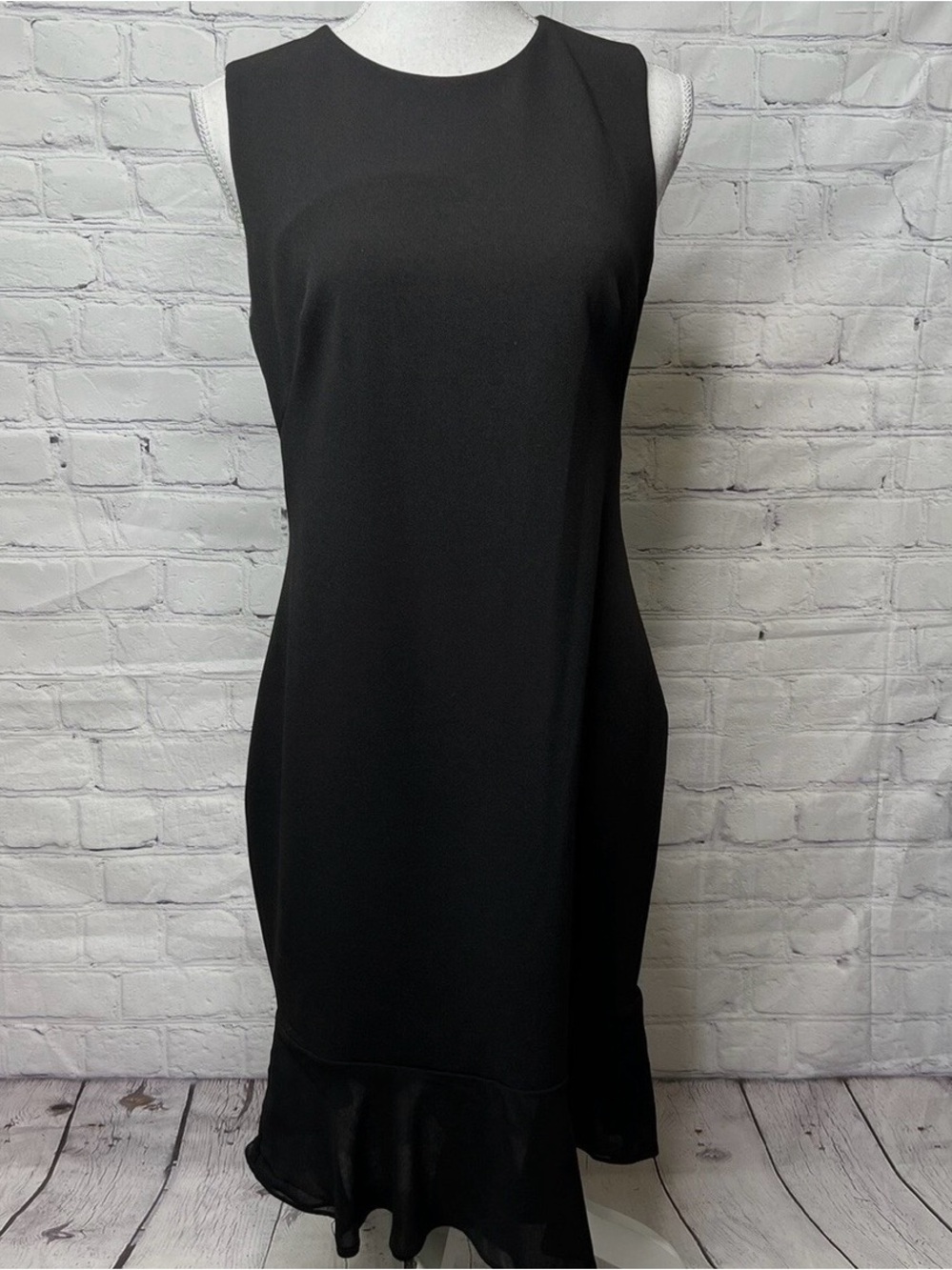 Donna Karan Crew Neck Ruffled Back & Hem Sleeveless Black Formal Party Dress